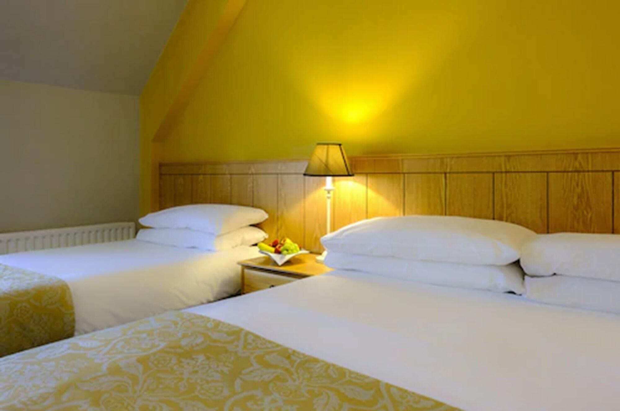 קינברה Merriman Hotel מראה חיצוני תמונה